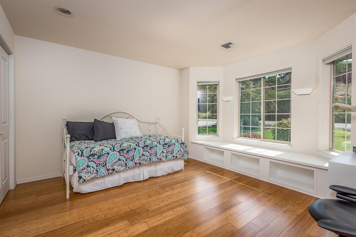 Harbor Isles - Residential