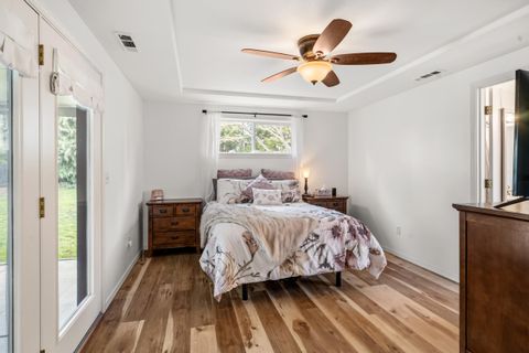 Tiny photo for 2128 Terrel Drive, Medford, OR 97501 (MLS # 220217467)