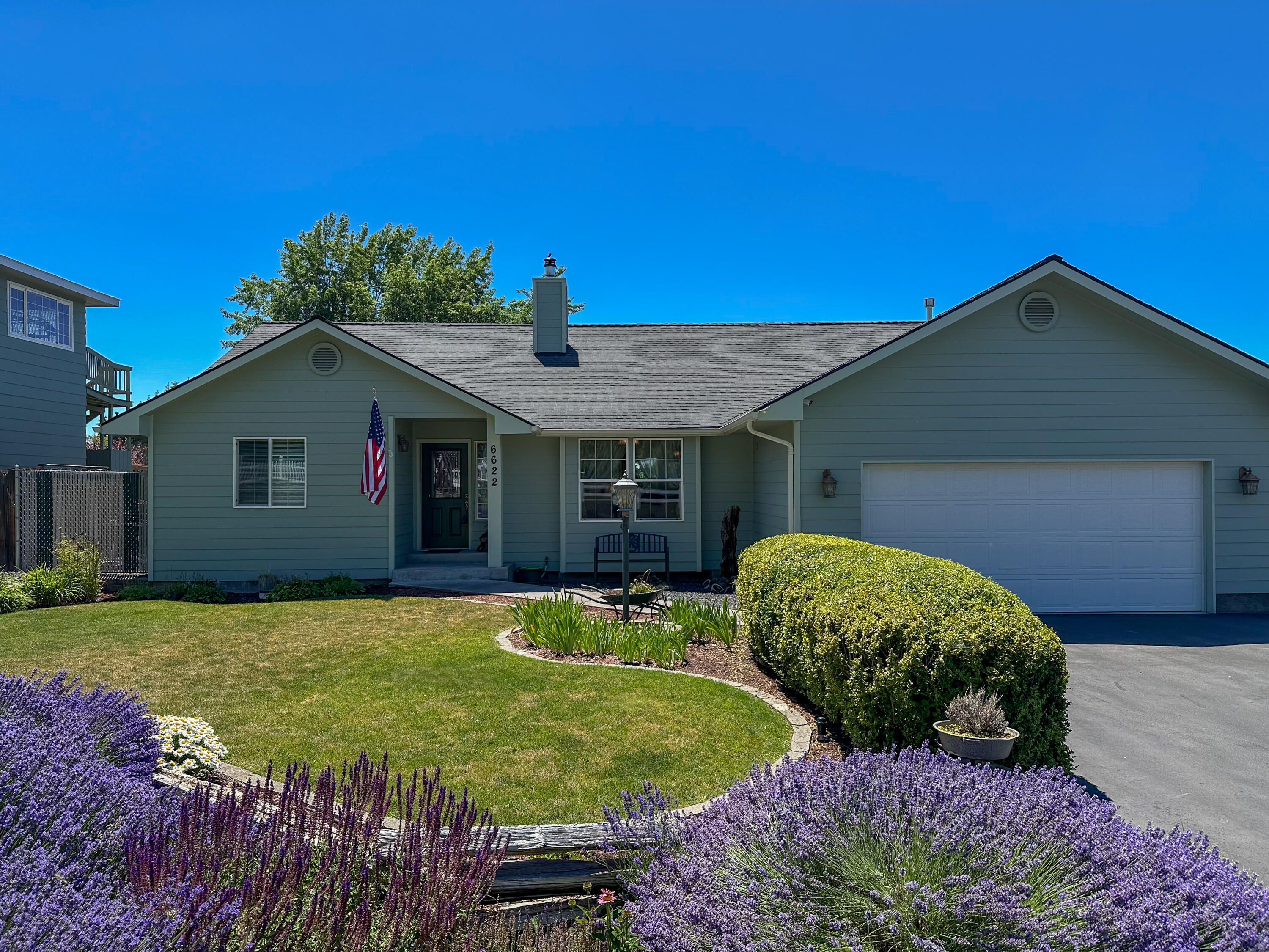 Moyina - Residential