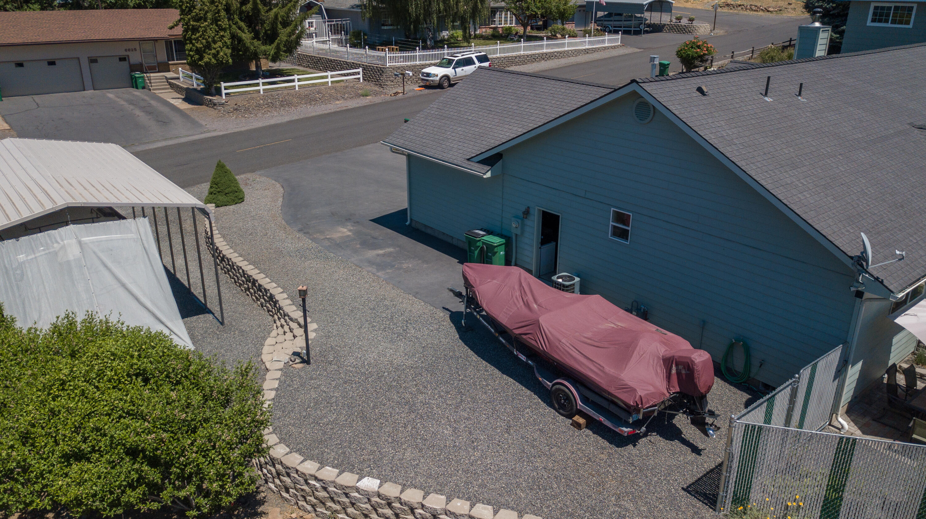 Moyina - Residential