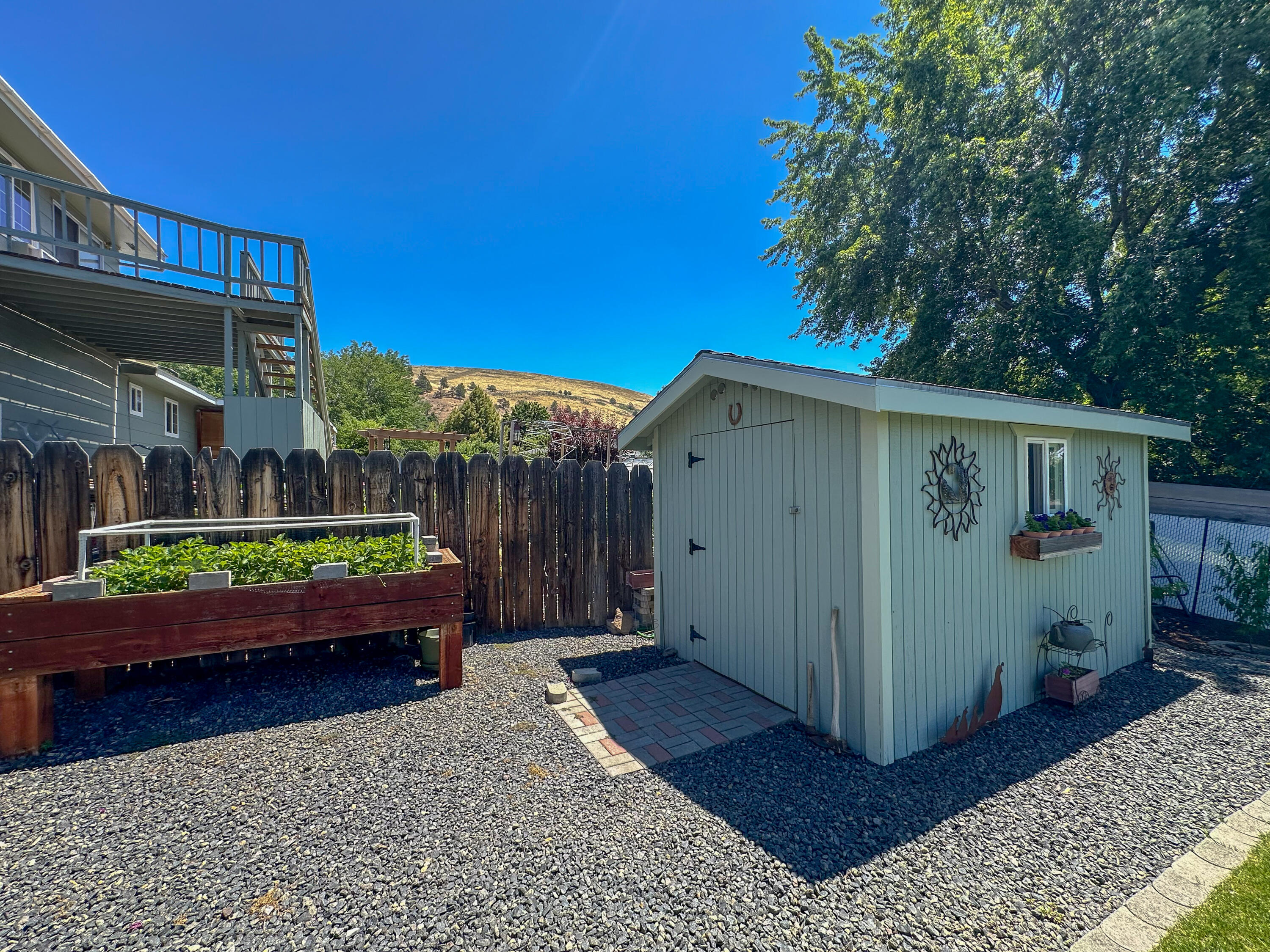 Moyina - Residential