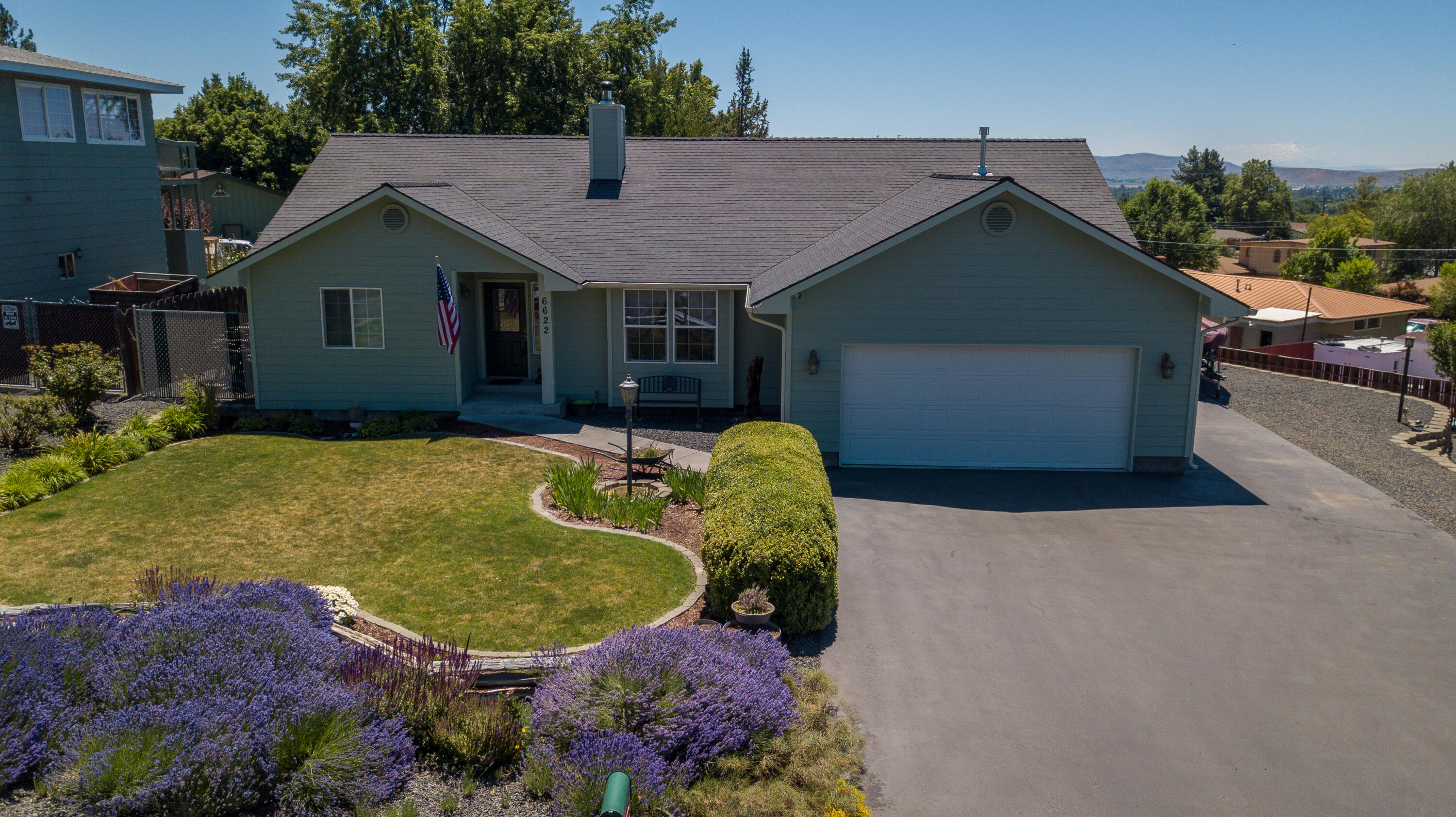 Moyina - Residential