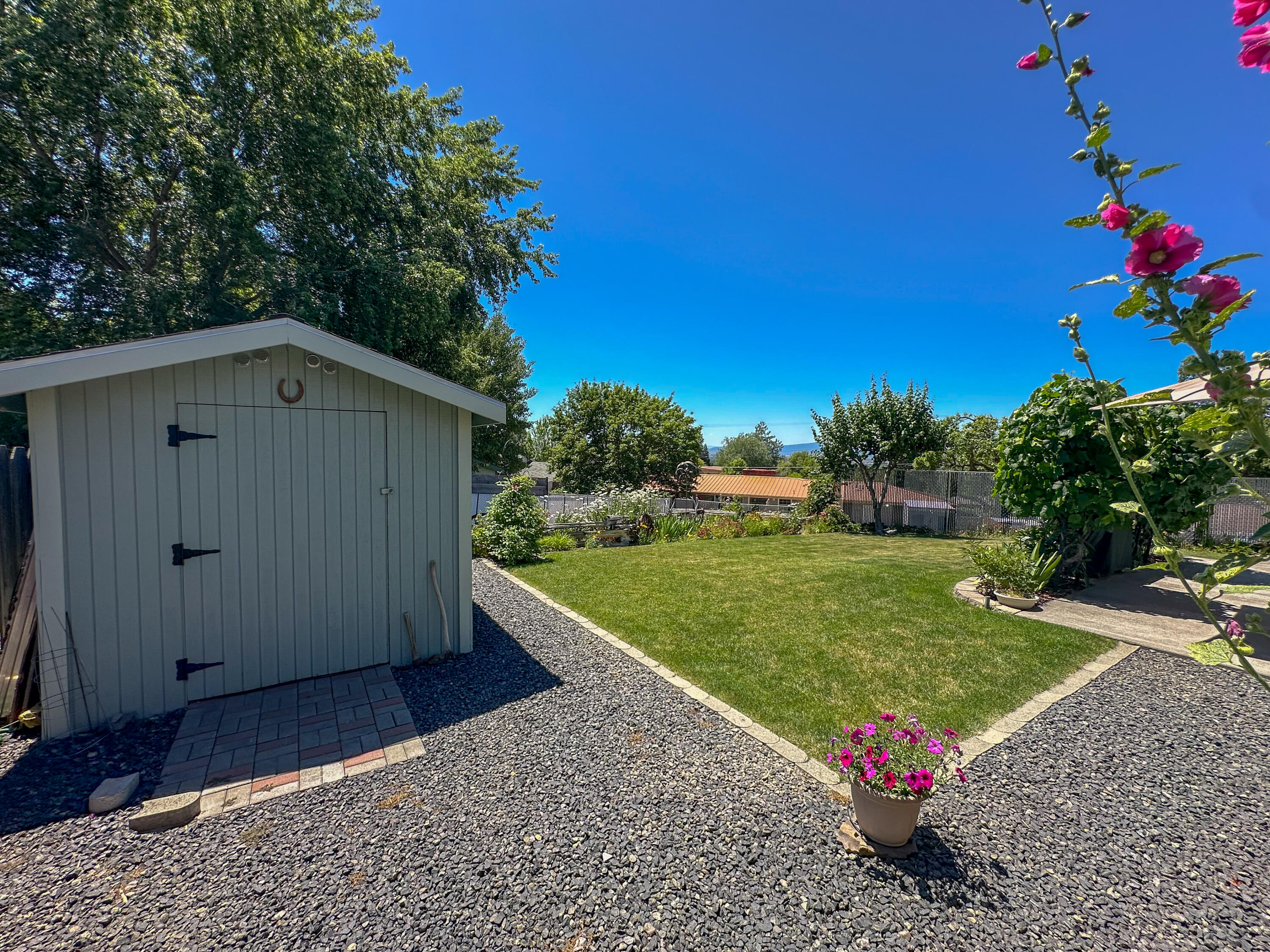 Moyina - Residential