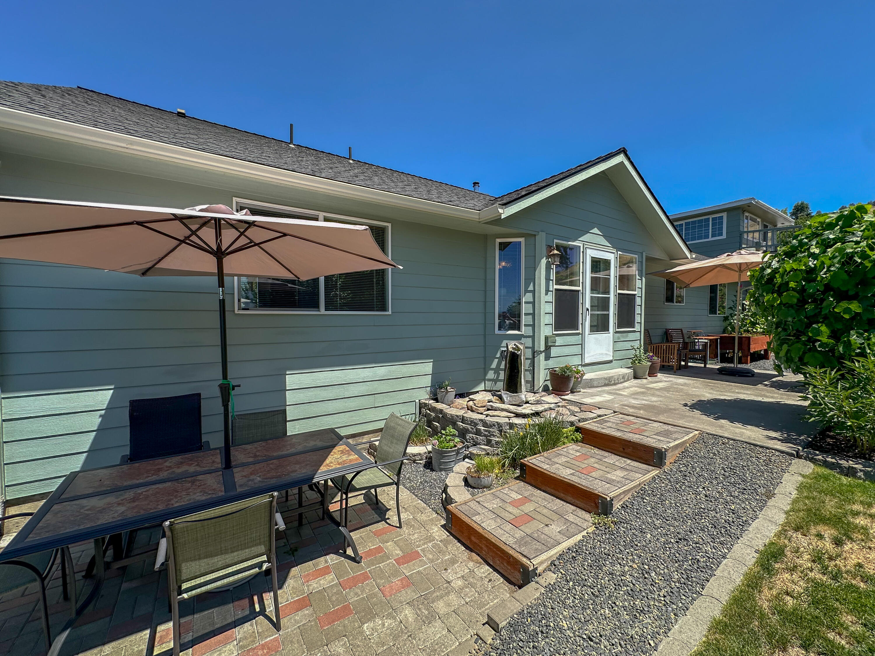 Moyina - Residential