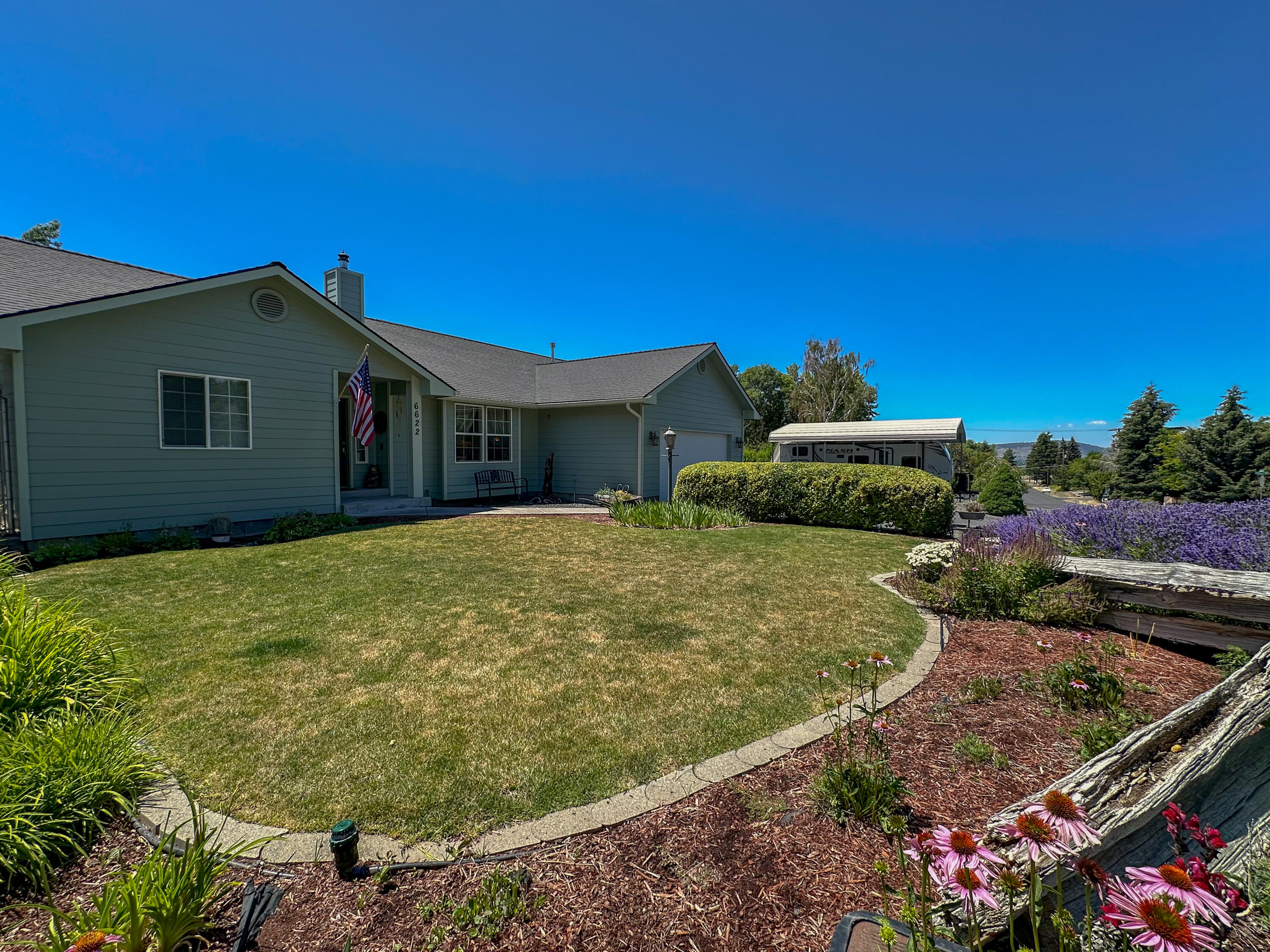 Moyina - Residential