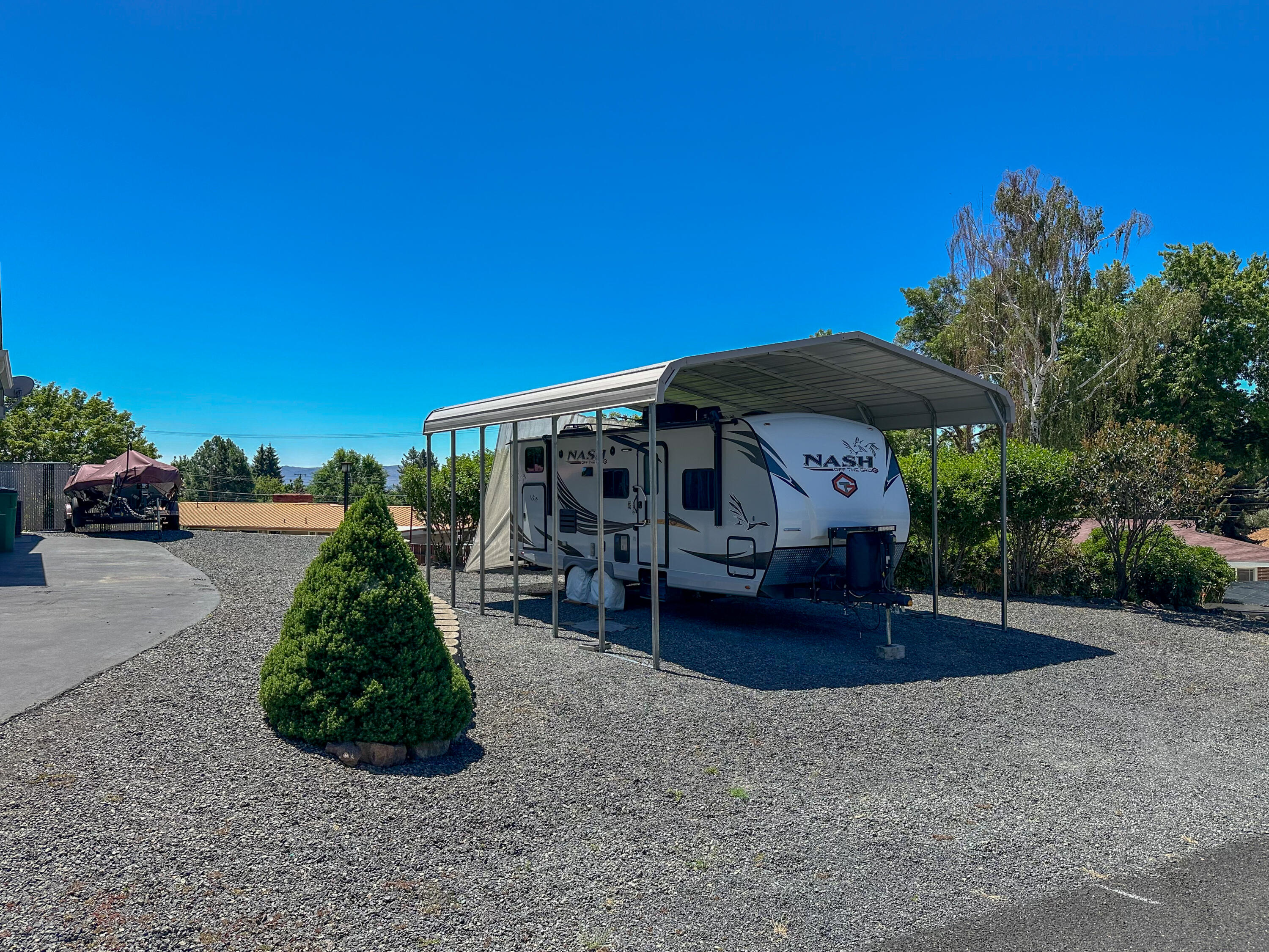 Moyina - Residential