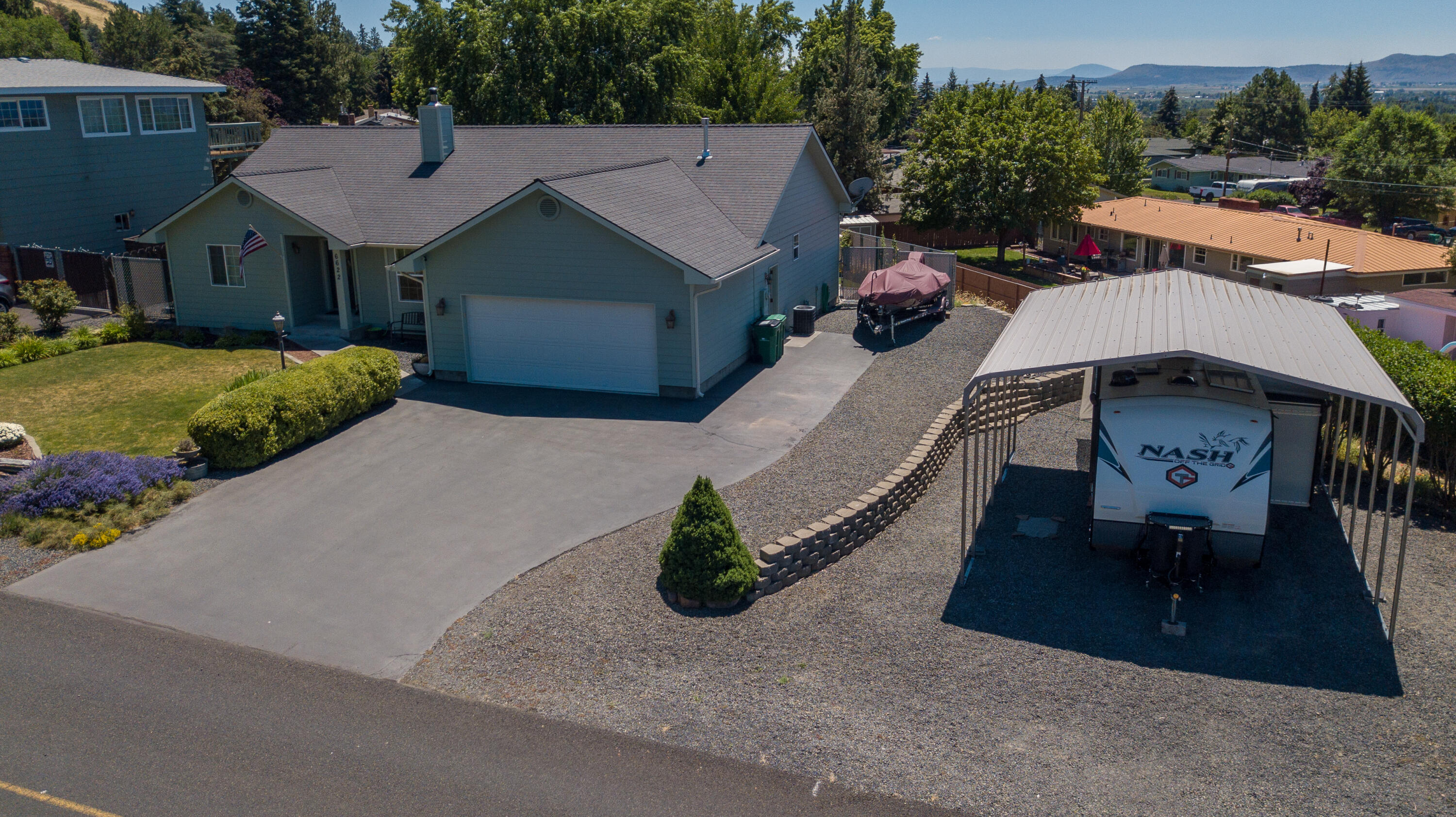 Moyina - Residential