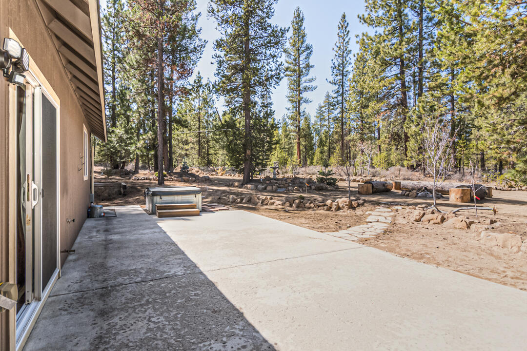 Ponderosa Pines East - Residential