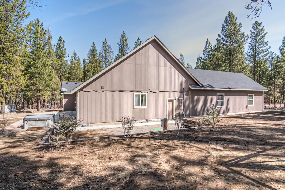 Ponderosa Pines East - Residential