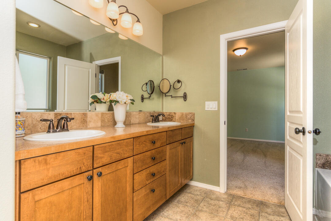 Ponderosa Pines East - Residential