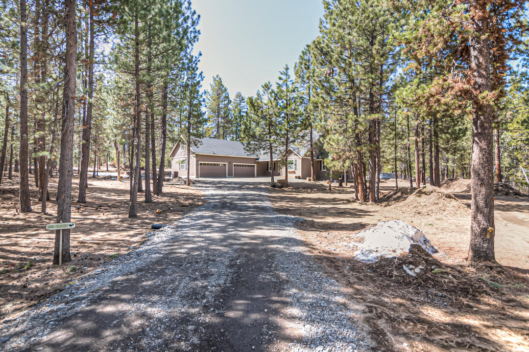 Ponderosa Pines East - Residential
