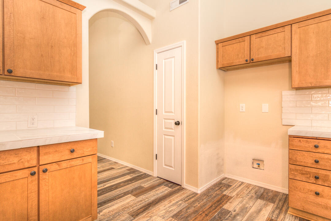 Ponderosa Pines East - Residential