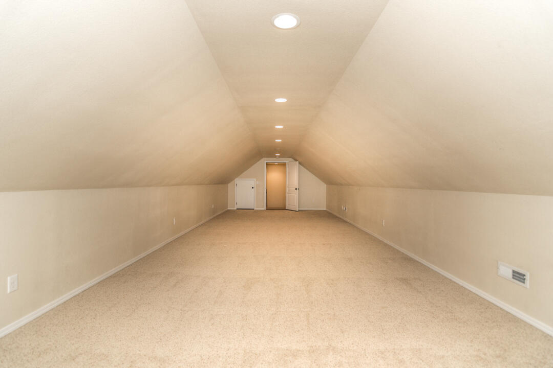 Ponderosa Pines East - Residential