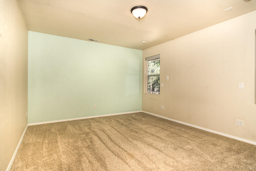 Ponderosa Pines East - Residential