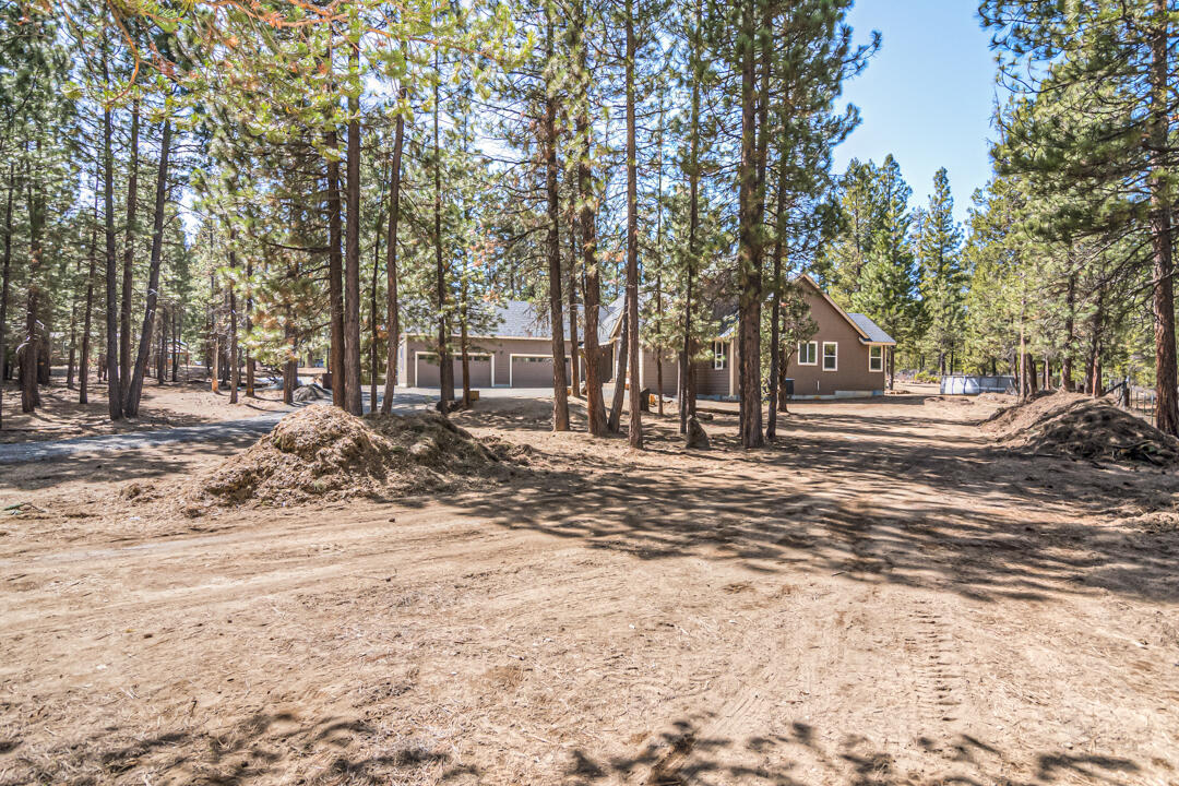 Ponderosa Pines East - Residential