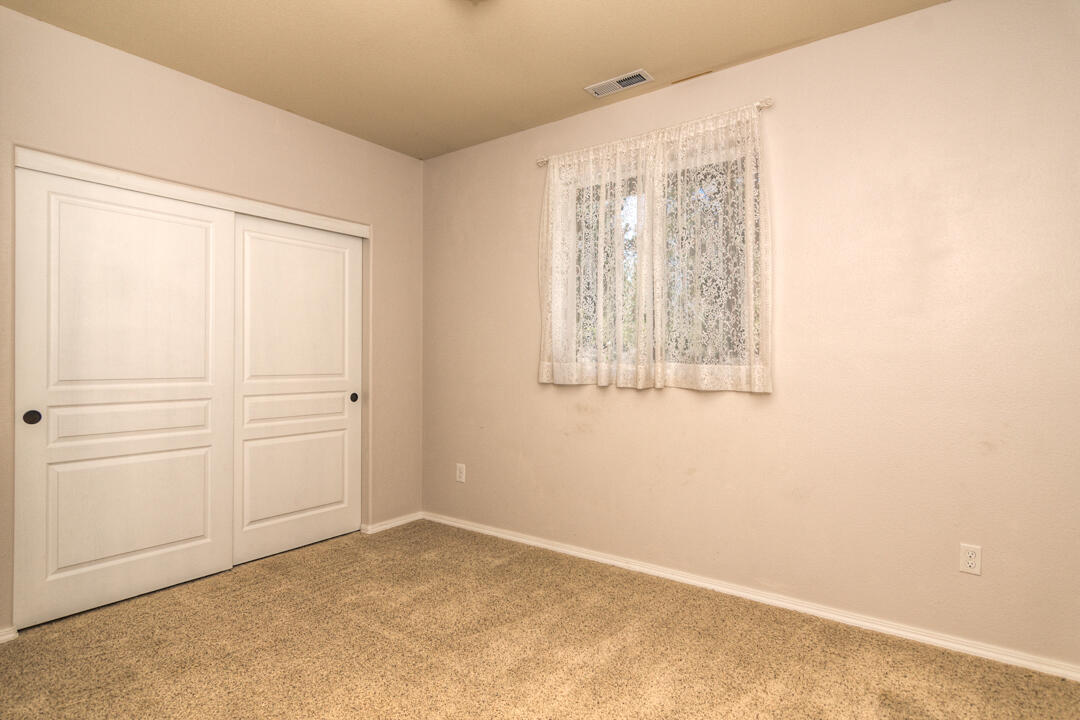 Ponderosa Pines East - Residential