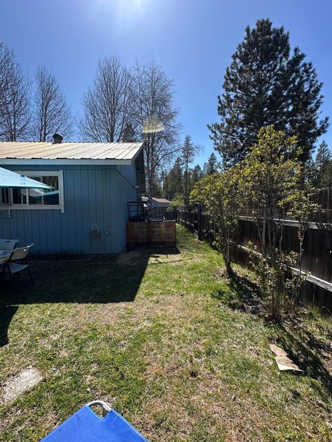 Tiny photo for 15710 Paulina Avenue, La Pine, OR 97739 (MLS # 220220456)