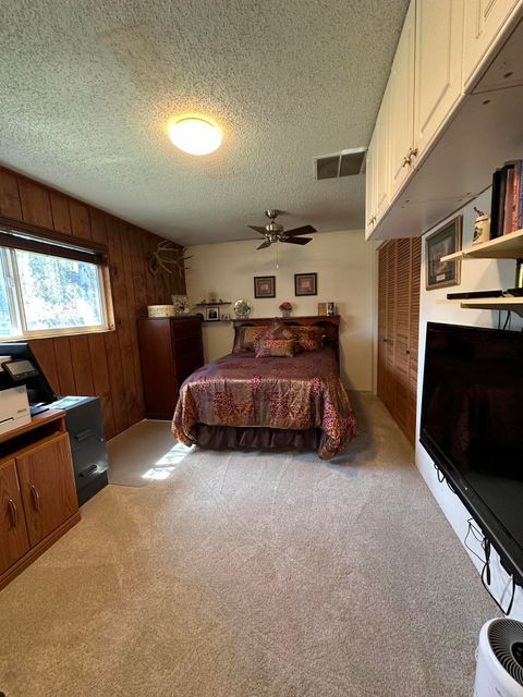 Tiny photo for 15710 Paulina Avenue, La Pine, OR 97739 (MLS # 220220456)
