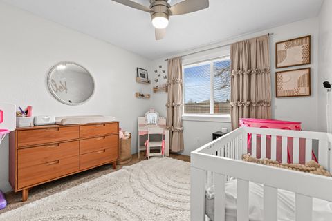 Tiny photo for 1461 Applegate Lane, Medford, OR 97501 (MLS # 220215851)