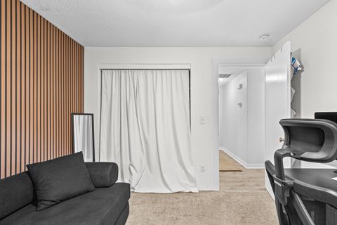 Tiny photo for 1461 Applegate Lane, Medford, OR 97501 (MLS # 220215851)