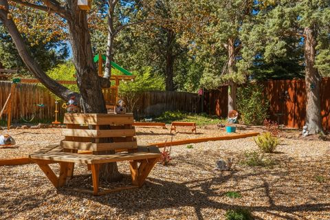 Tiny photo for 61605 Summer Shade Drive, Bend, OR 97702 (MLS # 220220131)