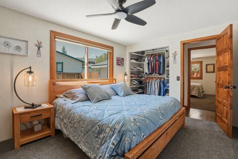 Tiny photo for 61605 Summer Shade Drive, Bend, OR 97702 (MLS # 220220131)