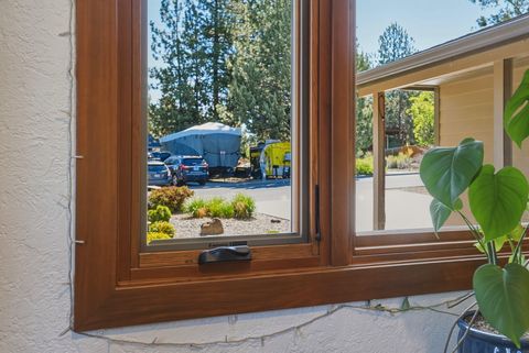 Tiny photo for 61605 Summer Shade Drive, Bend, OR 97702 (MLS # 220220131)