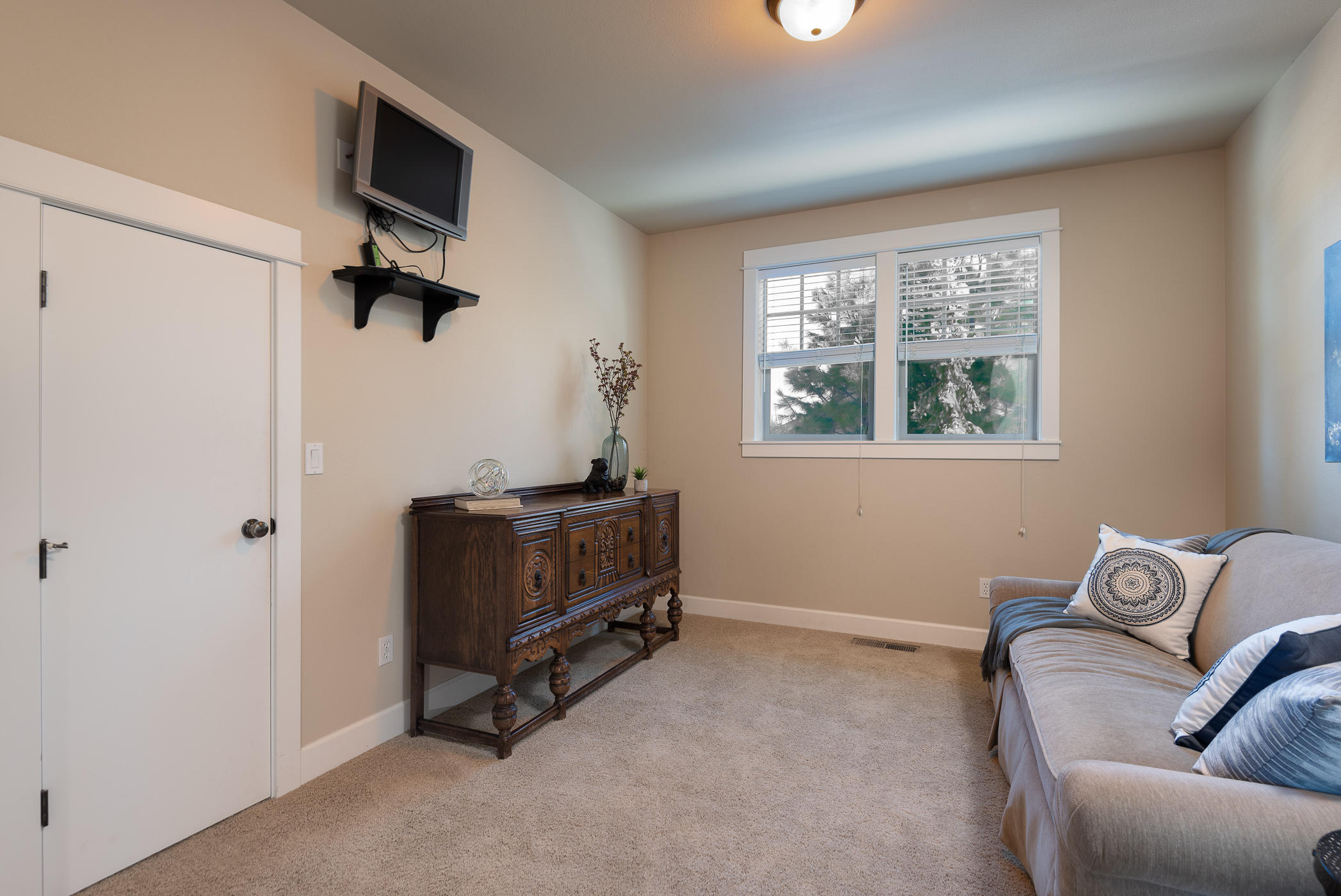 Braeburn - Residential