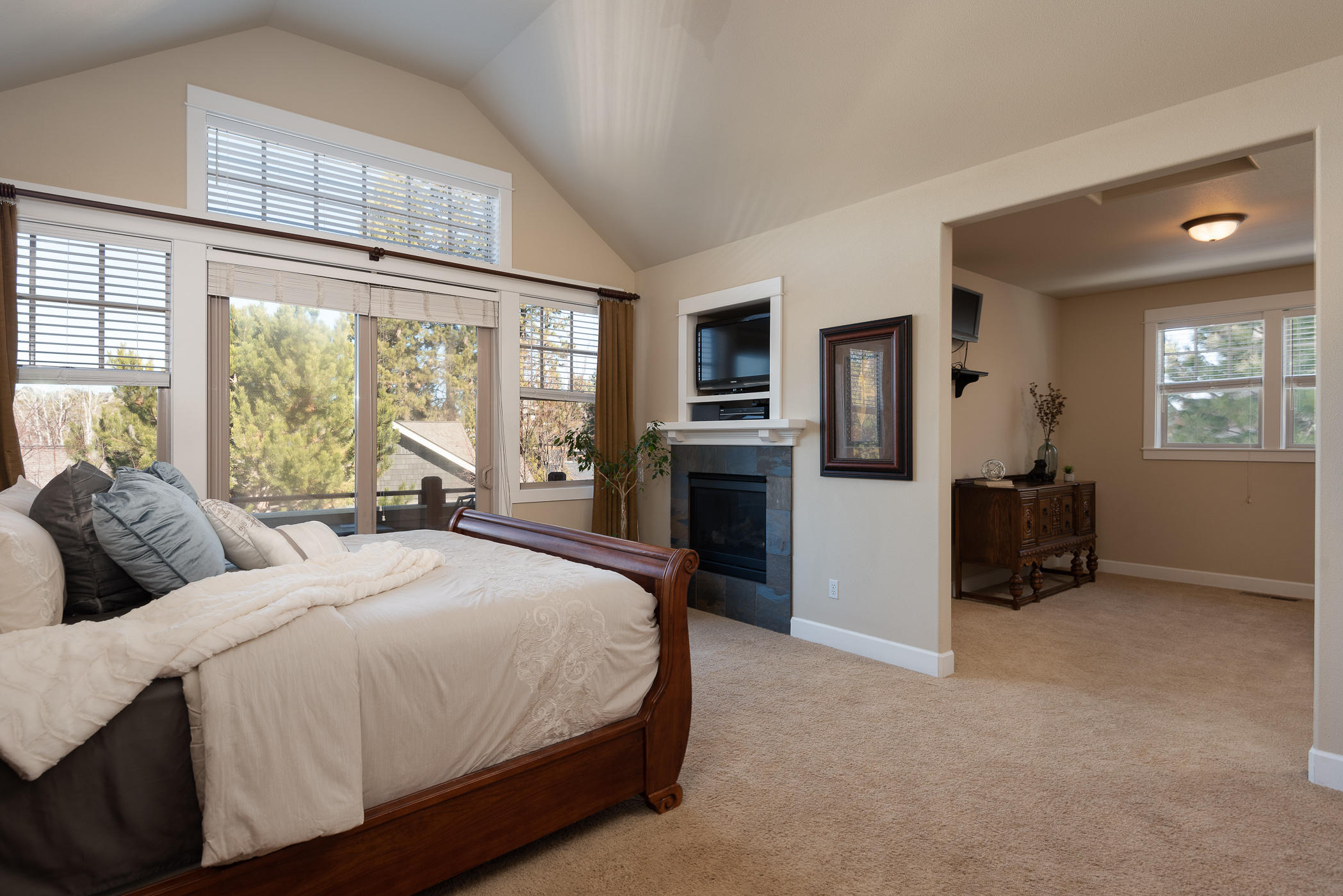 Braeburn - Residential