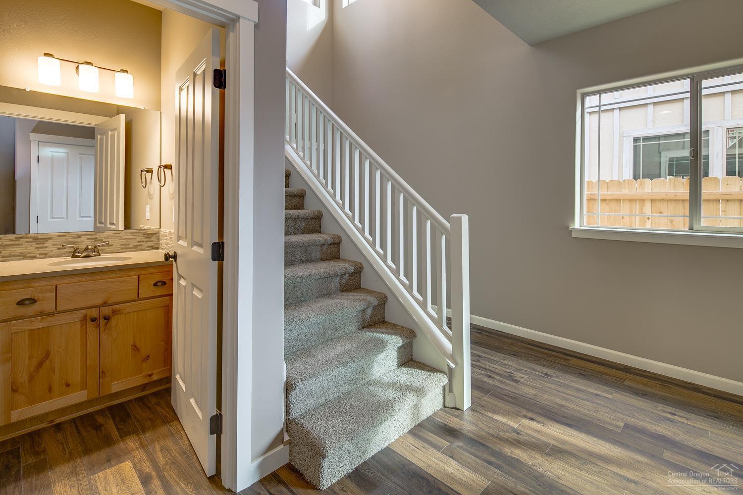 Fieldstone Crossing - Residential