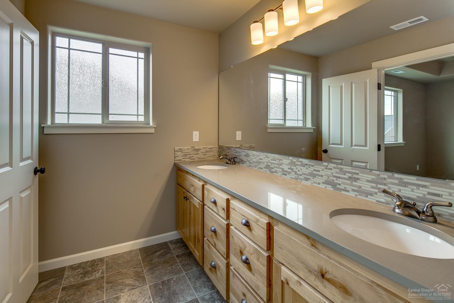 Fieldstone Crossing - Residential