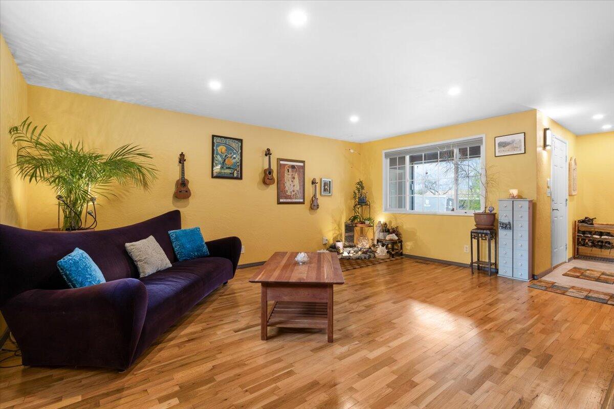 Christian Acres No 3 - Residential