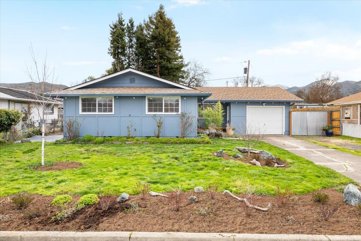 Christian Acres No 3 - Residential