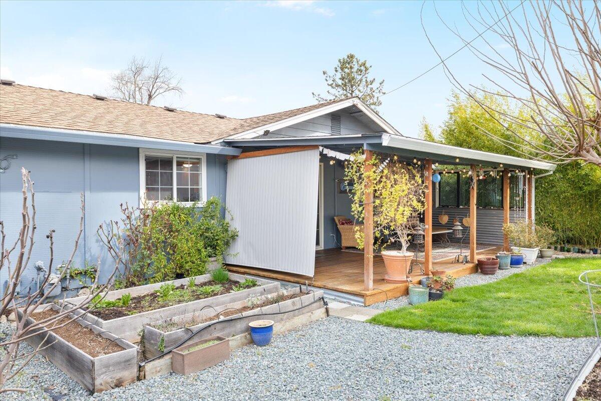 Christian Acres No 3 - Residential