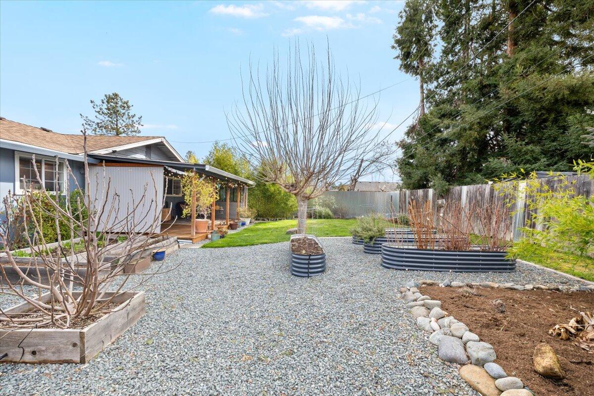 Christian Acres No 3 - Residential