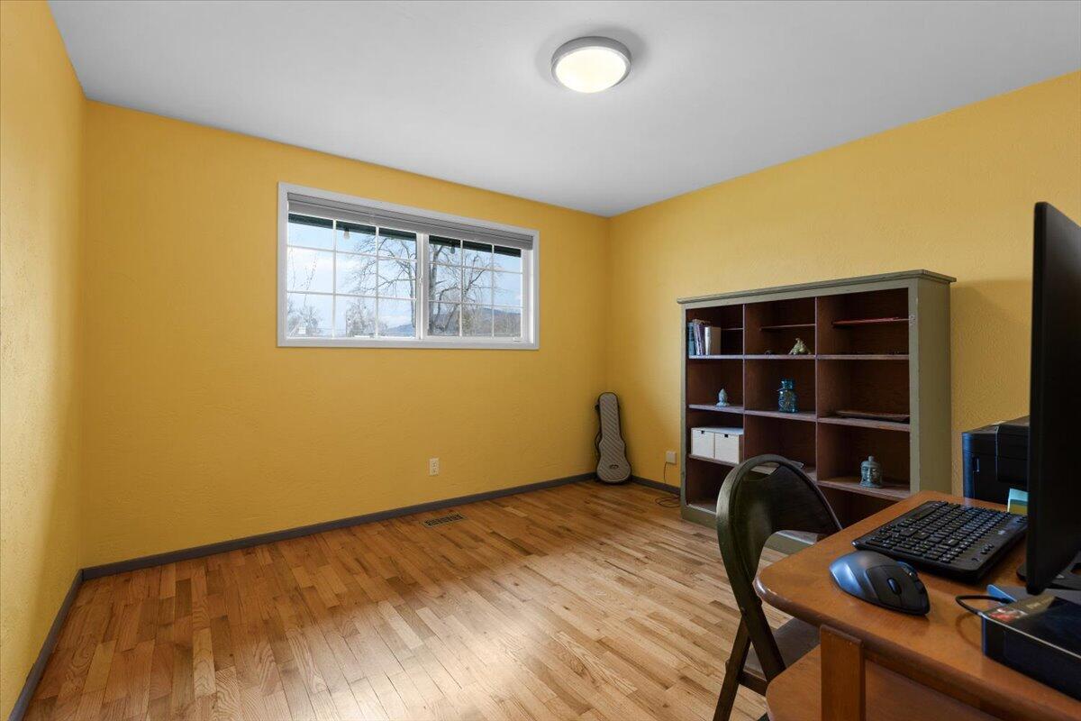 Christian Acres No 3 - Residential