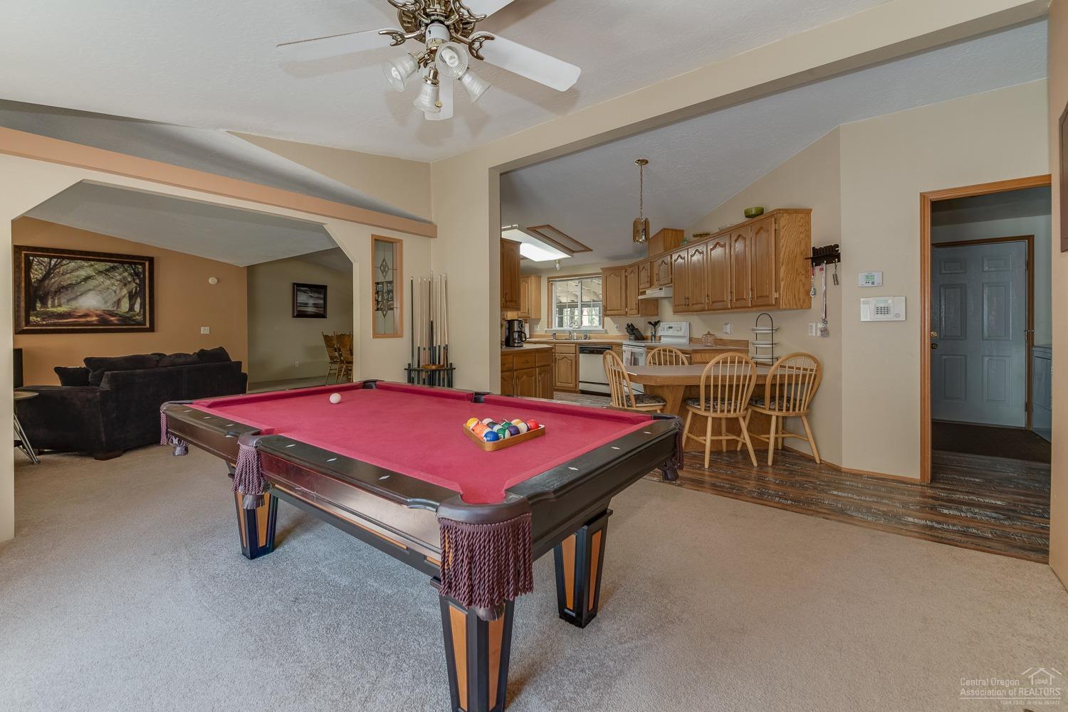 Ponderosa Pines - Residential