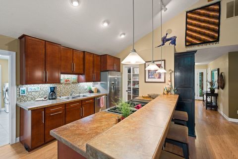 Tiny photo for 14853 Crupper, Sisters, OR 97759 (MLS # 220213272)