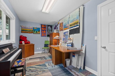 Tiny photo for 14853 Crupper, Sisters, OR 97759 (MLS # 220213272)