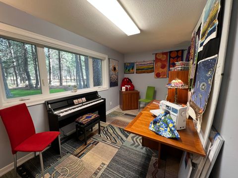 Tiny photo for 14853 Crupper, Sisters, OR 97759 (MLS # 220213272)