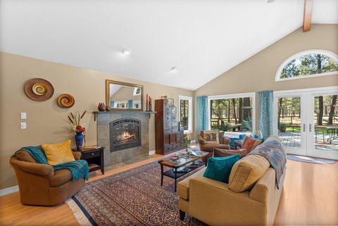 Tiny photo for 14853 Crupper, Sisters, OR 97759 (MLS # 220213272)