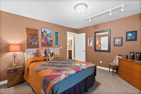 Tiny photo for 14853 Crupper, Sisters, OR 97759 (MLS # 220213272)