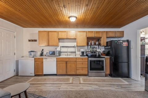 Tiny photo for 15530 Rim Drive, La Pine, OR 97739 (MLS # 220217250)