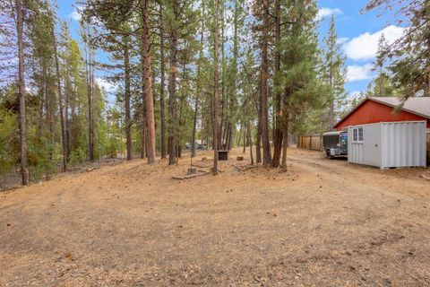 Tiny photo for 15530 Rim Drive, La Pine, OR 97739 (MLS # 220217250)