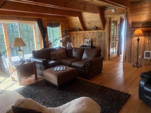 Tiny photo for 19021 Alpine Breeze Way, Crescent Lake, OR 97733 (MLS # 220216754)