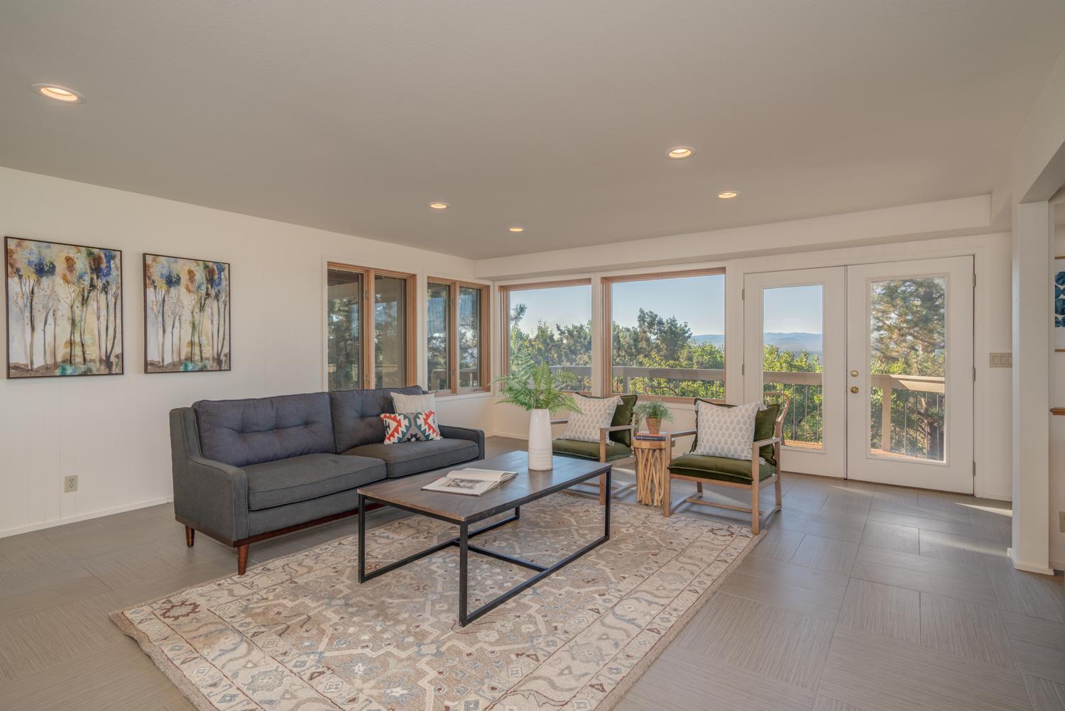 West Hills - Residential