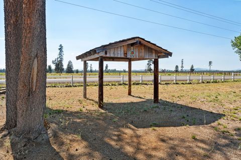 Tiny photo for 50808 S Huntington Road, La Pine, OR 97739 (MLS # 220205675)