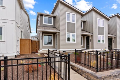 20889 SE Denver Drive Bend OR 97702