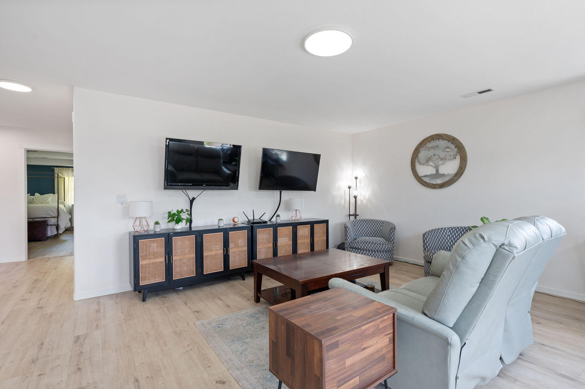 Ni Lah Sha Village - Residential