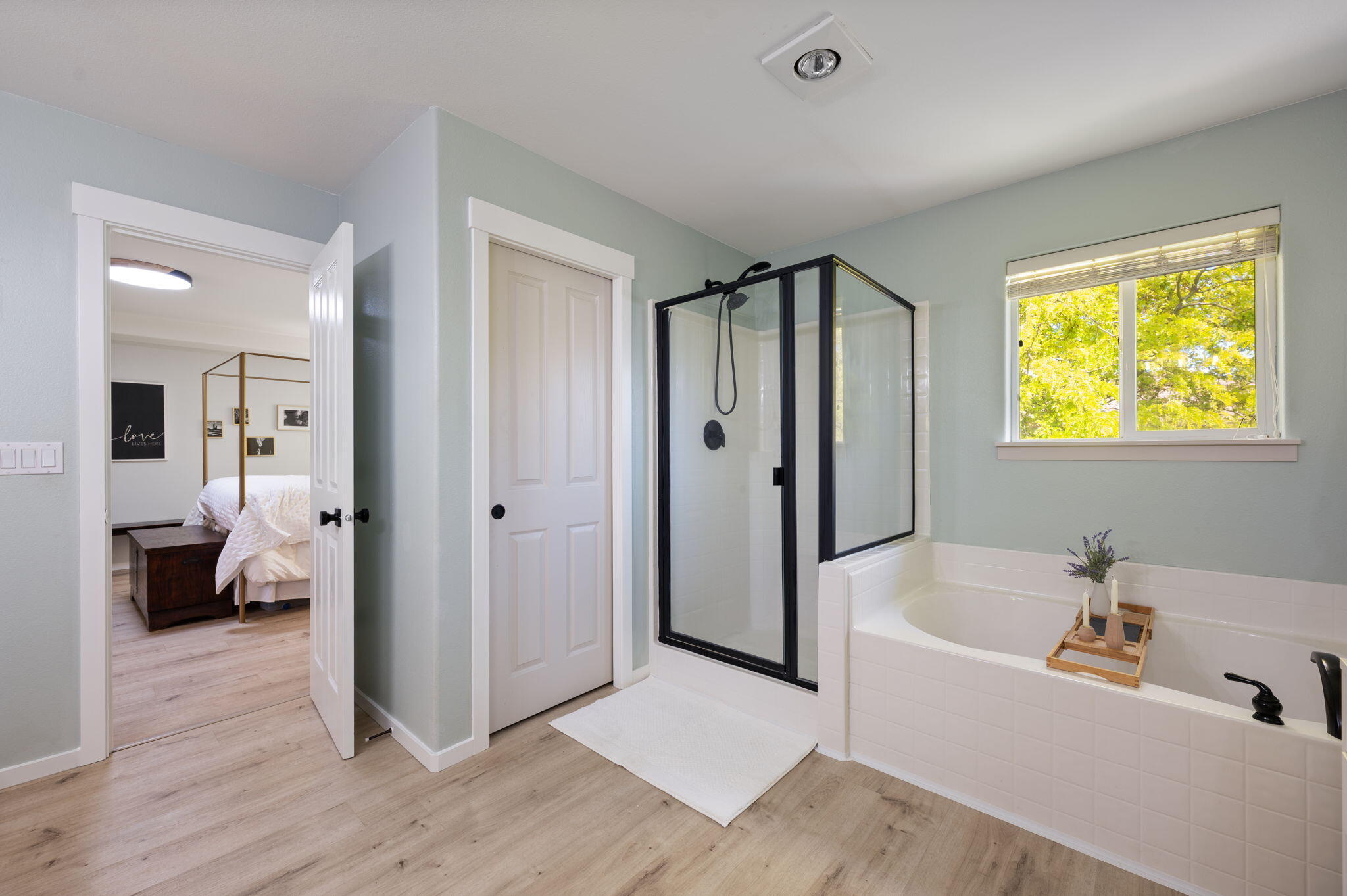 Ni Lah Sha Village - Residential